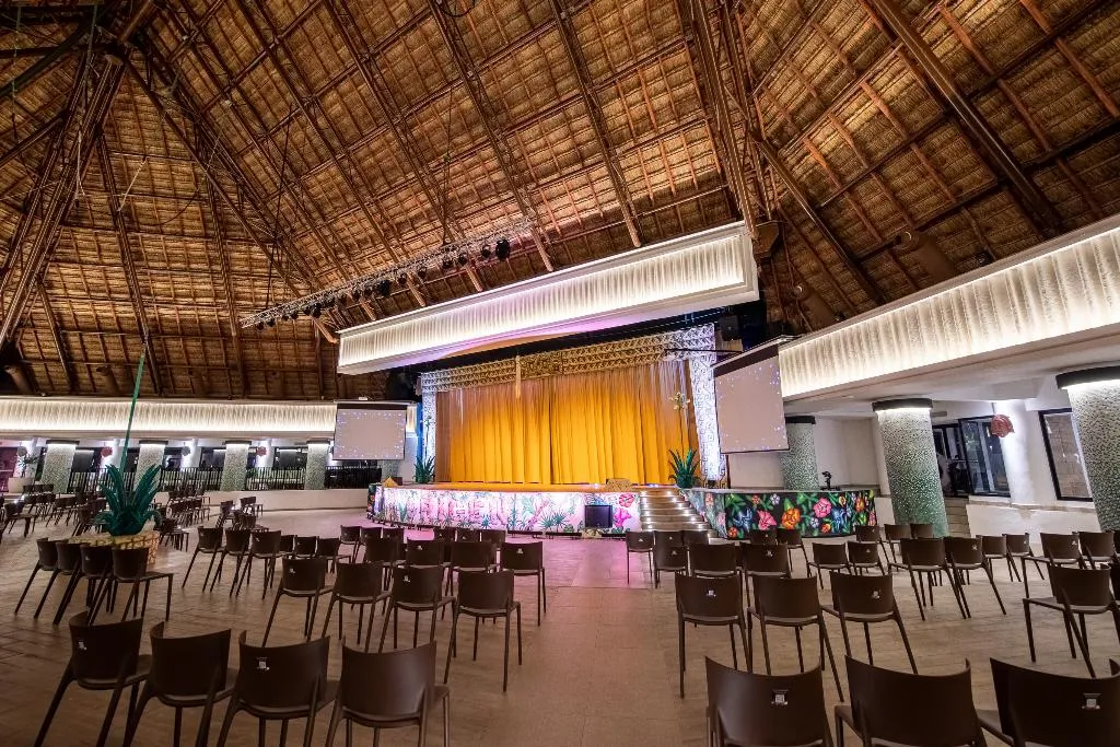Sports and Entertainment, Bahía Príncipe Explore Tulum, Cancun Area