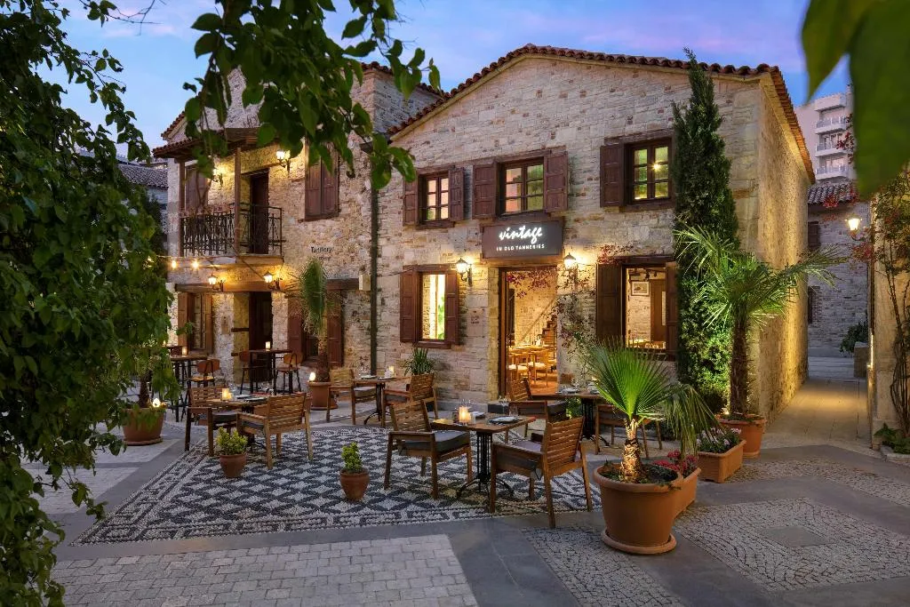 Restaurant, DoubleTree by Hilton Kusadasi, Izmir