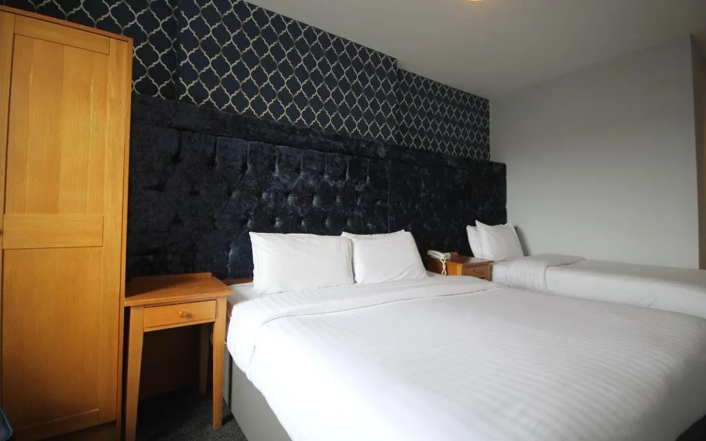 Room, Hotel St George by Nina, Dublin
