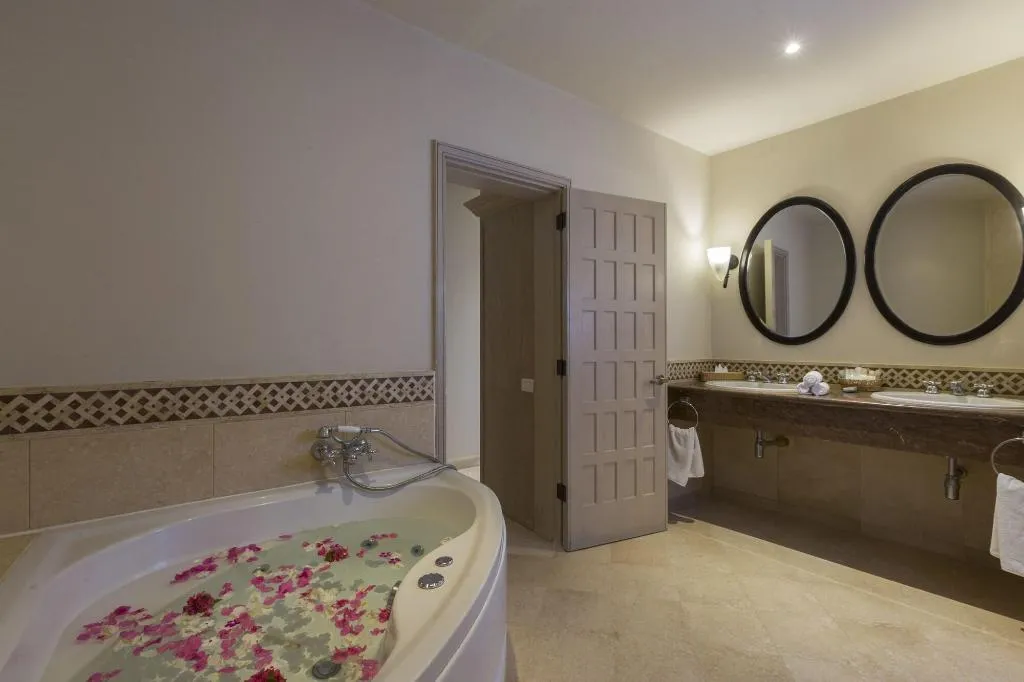 Room, The Bay View Taba Hights Ex Marriott Taba, Red Sea Riviera