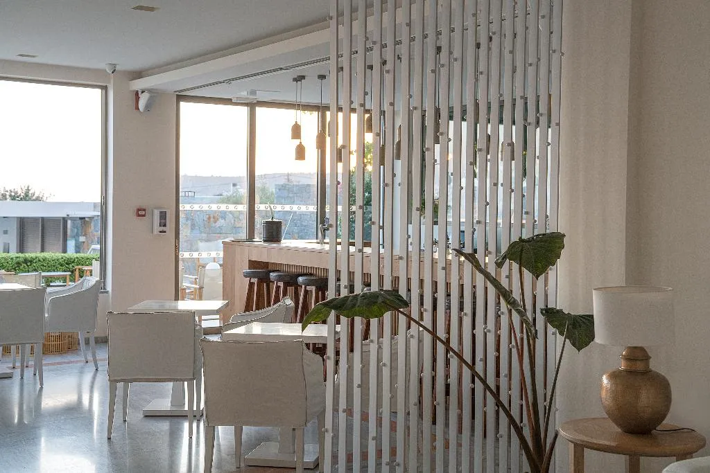 Bar, Maritimo Beach Hotel, Crete
