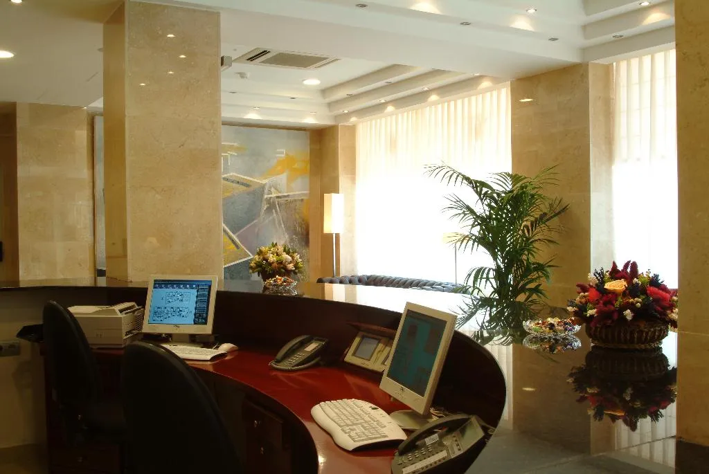 Lobby, Gran Legazpi, Madrid