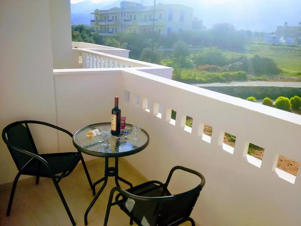 APARTMENT GARDEN VIEW Room, Casa Malena, Crete