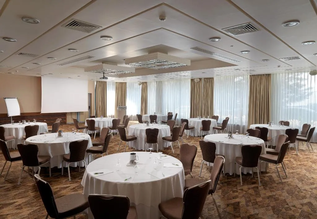Conferences, Holiday Inn Athens Attica Av. Airport West, Athens