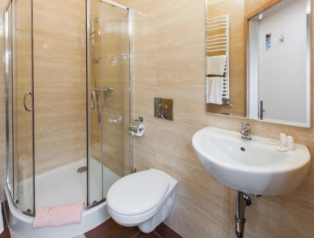 TWIN PREMIUM Room, Jordan Guest Rooms, Krakow