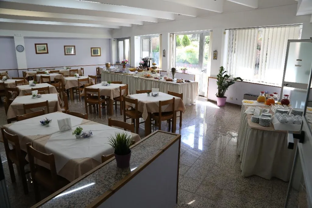 Restaurant, Villa Mater, Catania