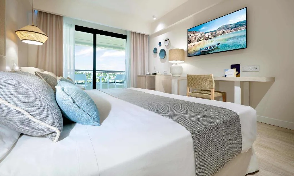Double or Twin SEA VIEW Room, Grand Palladium Sicilia Resort & Spa, Palermo