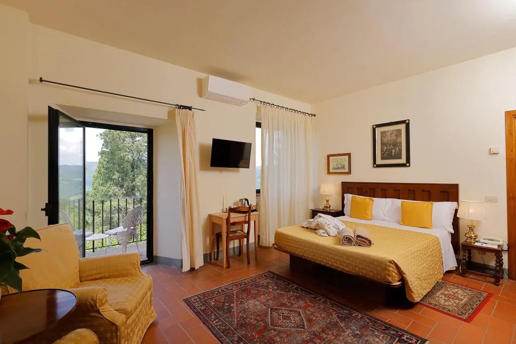 JUNIOR SUITE WITH BALCONY Room, Relais Vignale & Spa, Florence