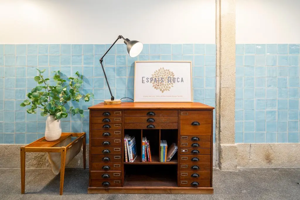 Lobby, Canto De Luz, Porto