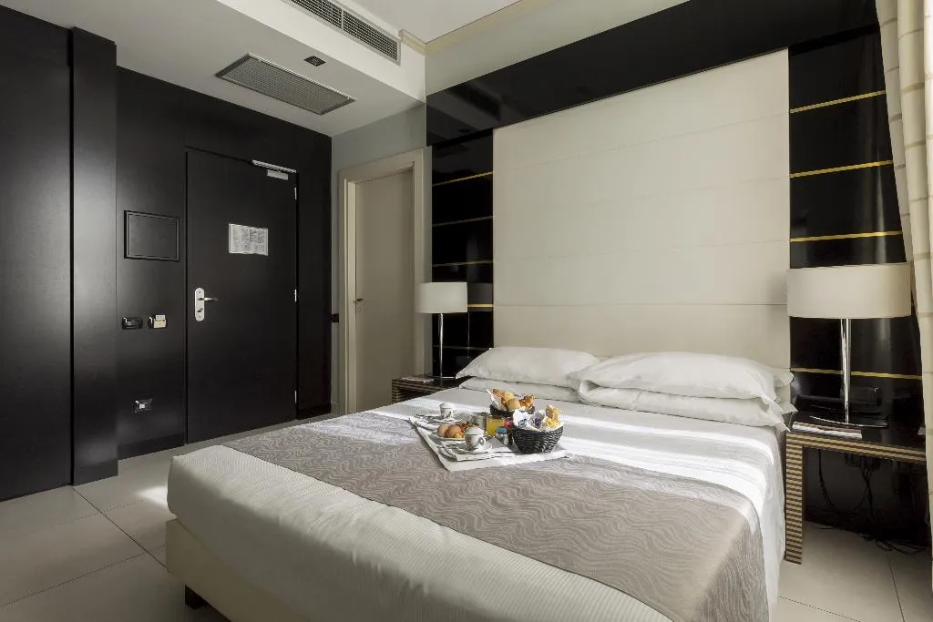 DOUBLE SINGLE USE EXECUTIVE Room, Palazzo Salgar, Naples