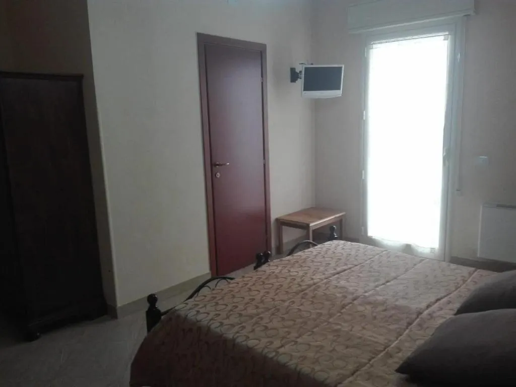 Room, B&B The Best, Palermo