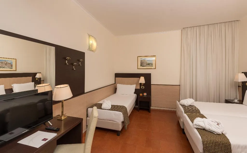 TRIPLE SUPERIOR Room, Hotel Portamaggiore, Rome