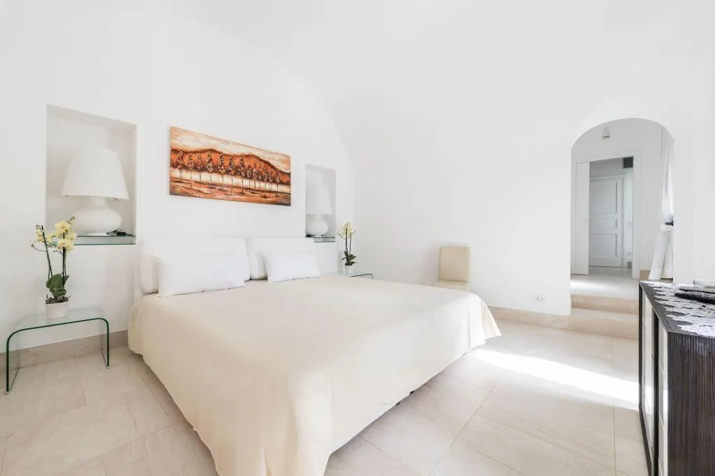 SUITE WITH PRIVATE POOL Room, Villa Magia, Naples