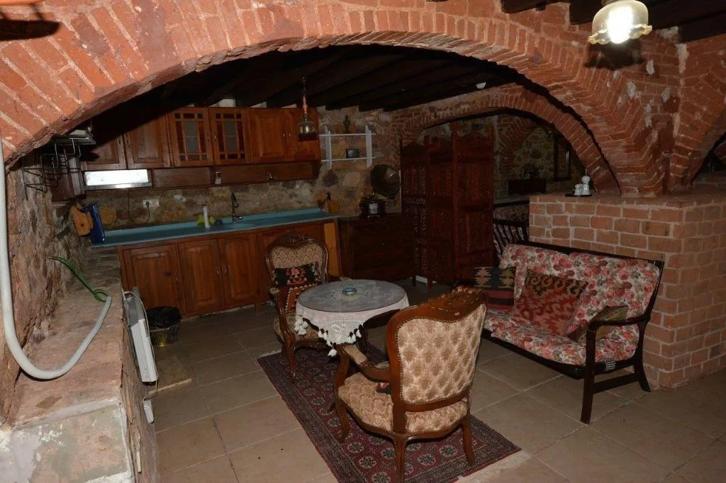 FAMILY ROOM TWO BEDROOMS TWO BATHROOMS Room, Cunda Zehra Teyzenin Evi, Izmir