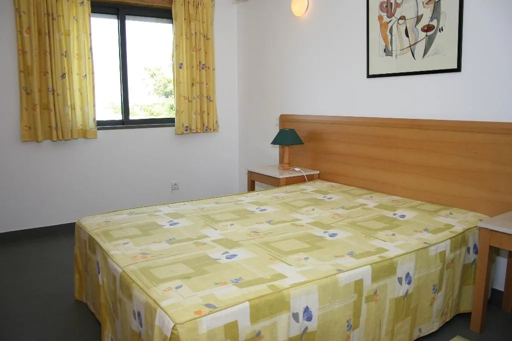 APARTMENT TWO BEDROOMS Room, Quinta das Figueirinhas and Quintinha Village, Algarve