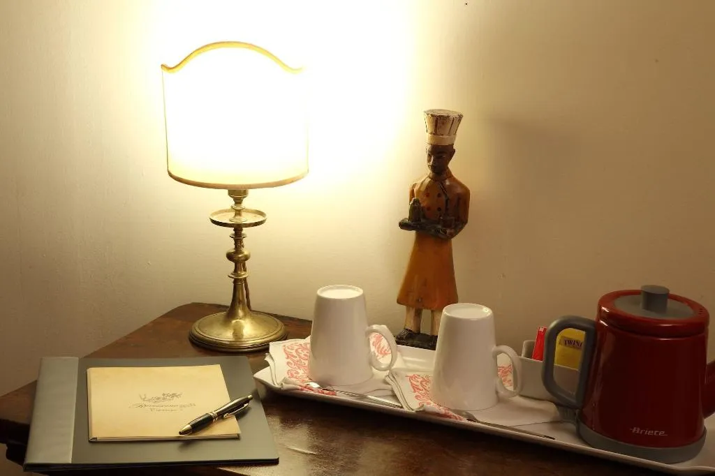 Room, B&B Rovezzano, Florence
