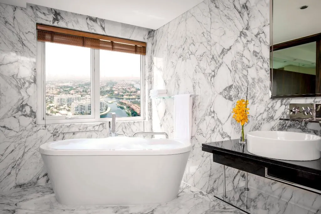 DOUBLE DELUXE Room, voco Bonnington Dubai, Dubai