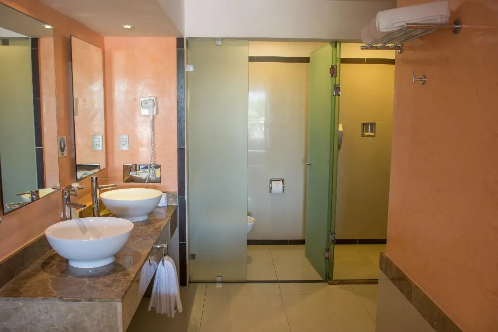 JUNIOR SUITE DELUXE Room, Sandos Playacar All Inclusive, Cancun Area