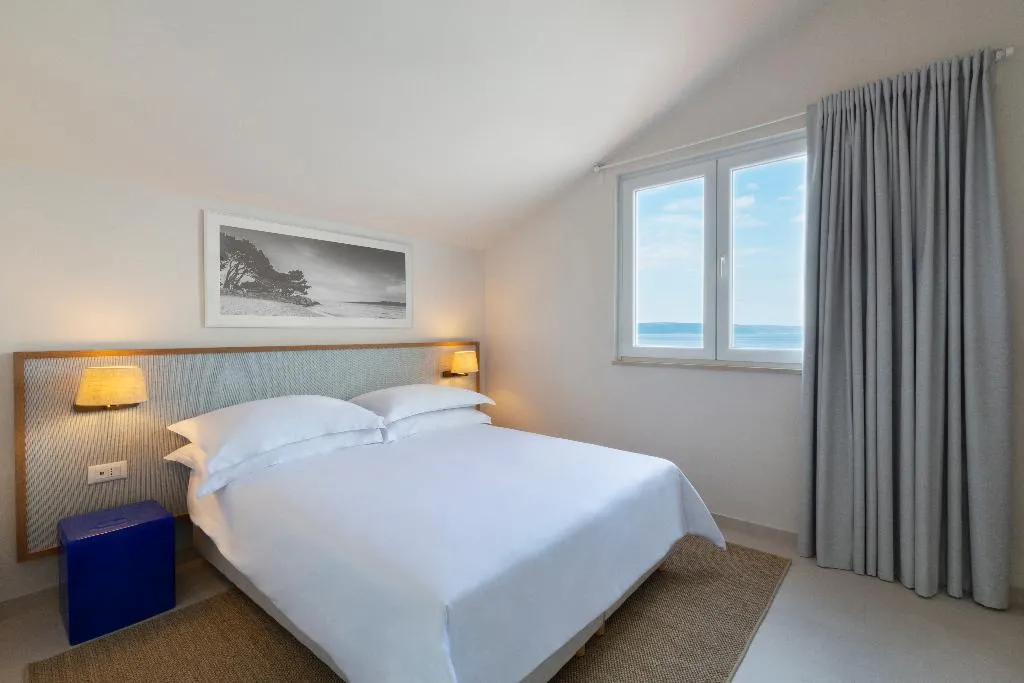 SUITE WITH BALCONY Room, Bluesun Holiday Village Afrodita, Split