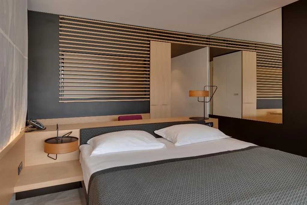 DOUBLE WITH JACUZZI Room, Lone Hotel by Maistra Collection, Istria