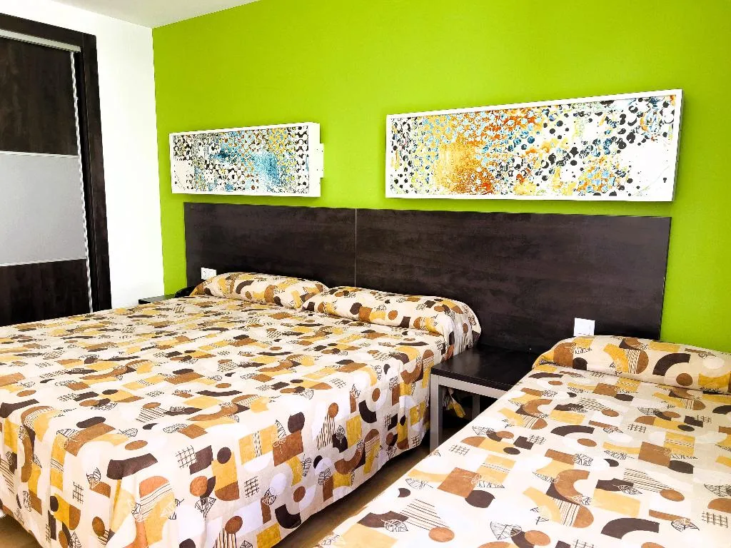 DOUBLE SINGLE USE CITY VIEW Room, Sol y Sombra, Costa Blanca