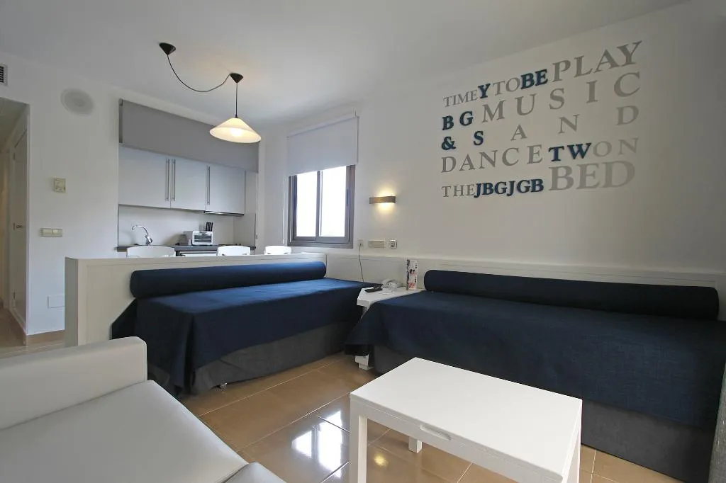 STUDIO STANDARD Room, BG Pamplona, Majorca