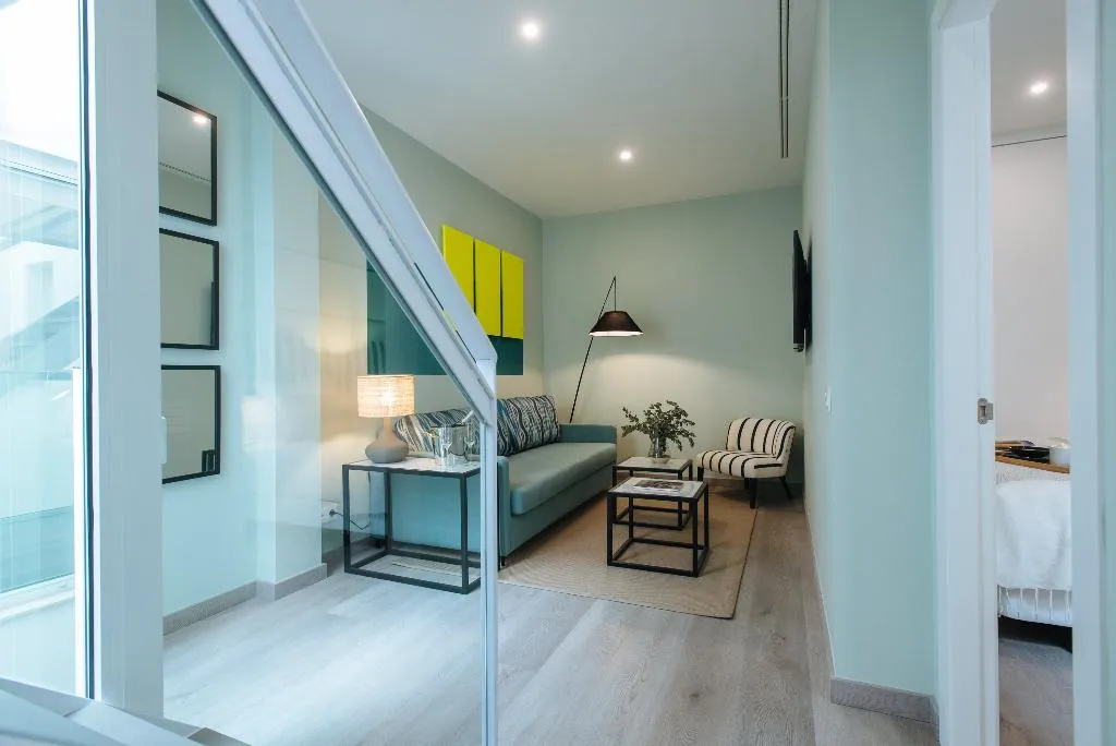 APARTMENT DUPLEX Room, Sercotel Sevilla Guadalquivir Suites, Seville