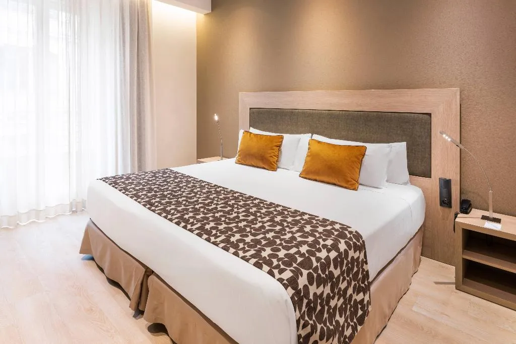 DOUBLE SINGLE USE WITH VIEWS Room, Catalonia Plaza Mayor, Madrid