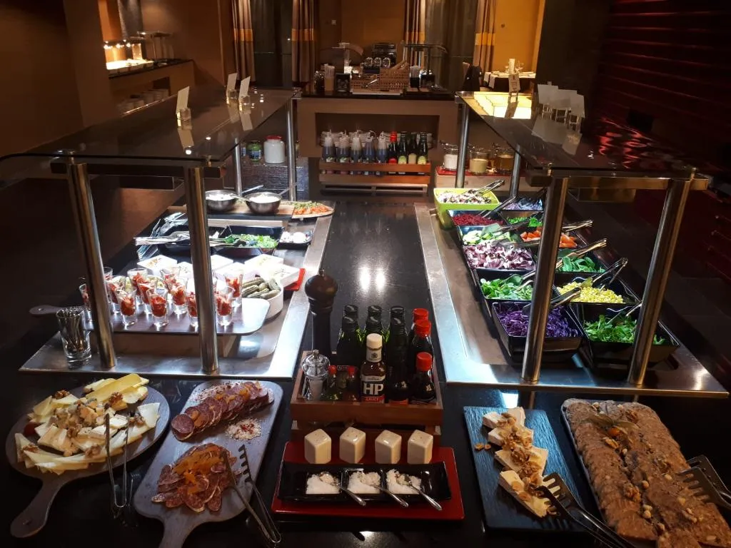 Restaurant, MIM BAQUEIRA Member of Melia Collection, Costa Brava