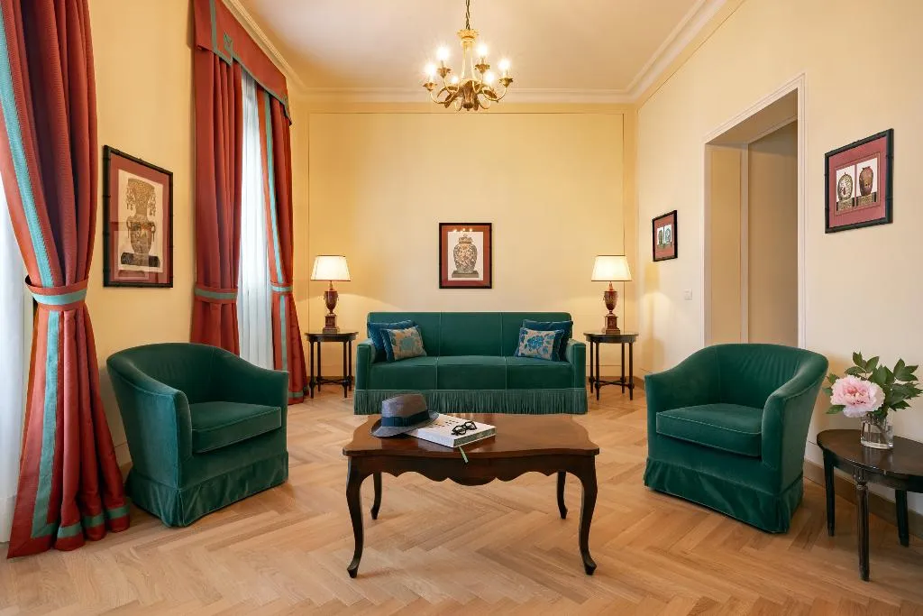 JUNIOR SUITE DELUXE Room, Grand Hotel Majestic, Milan