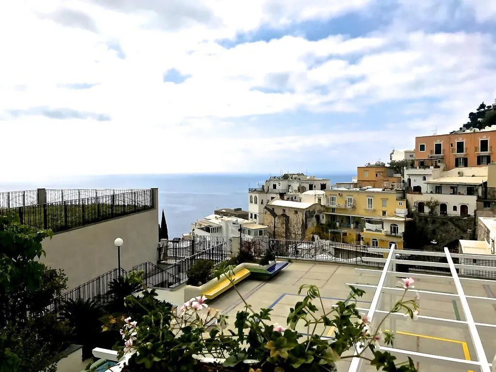 General view, Residence Villa Yiara, Naples