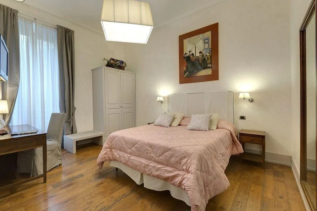 Room, Il Salotto Di Firenze, Florence