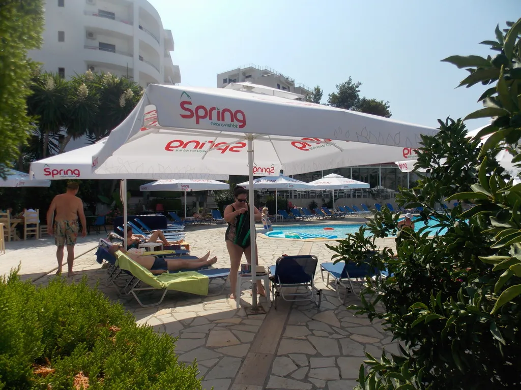 Pool, Mediterrane, Southern Albania