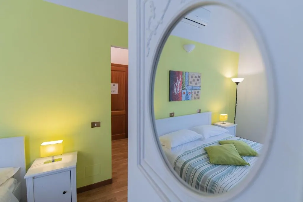 Room, Locanda Sant'Anna, Naples