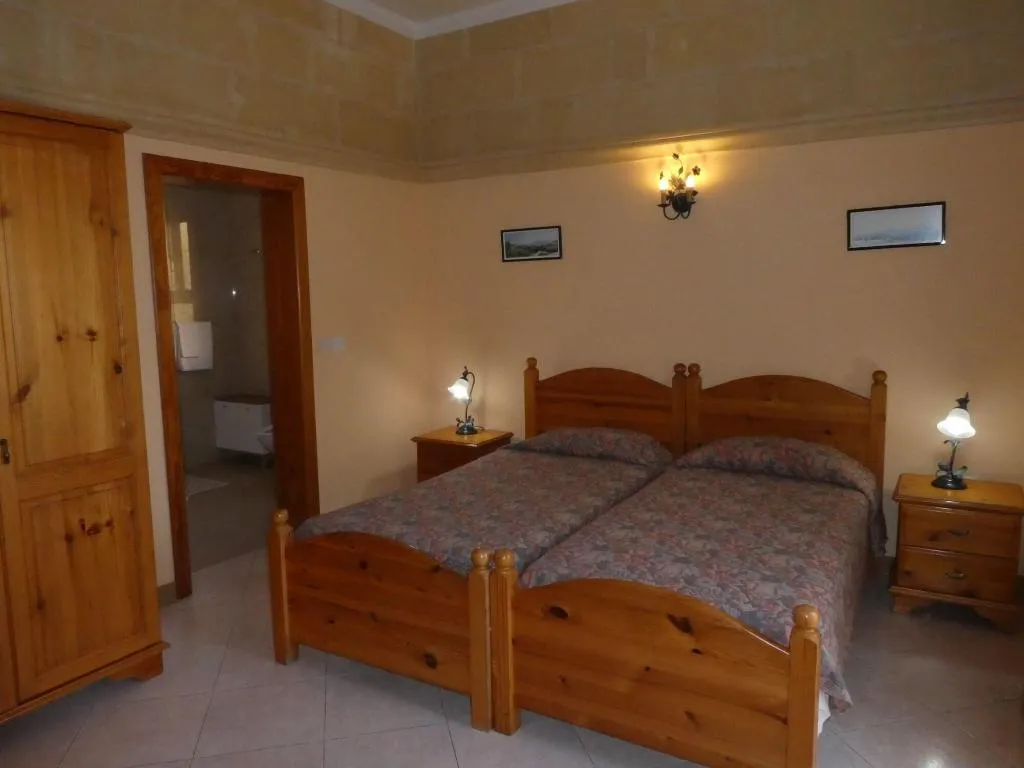 Room, San Antonio Guest House, Gozo