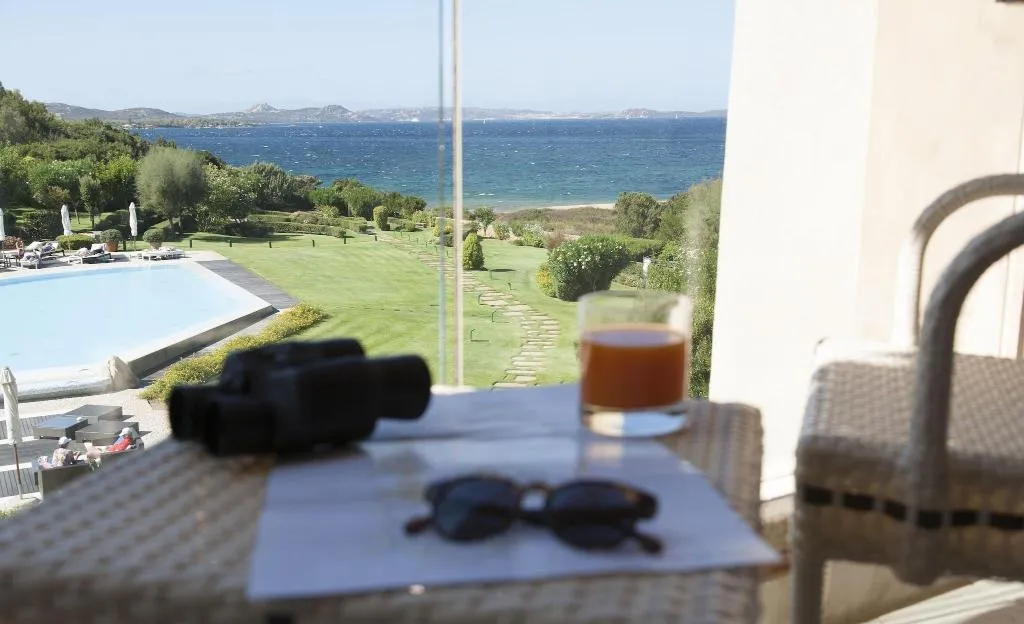 Double or Twin SUPERIOR SEA VIEW Room, L'Ea Bianca Luxury Resort, Olbia