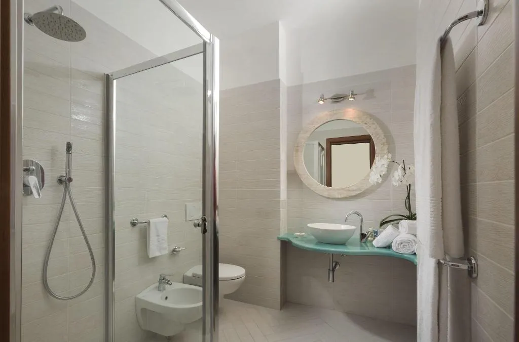 DOUBLE COMFORT SEA VIEW Room, Gabbiano Azzurro, Olbia
