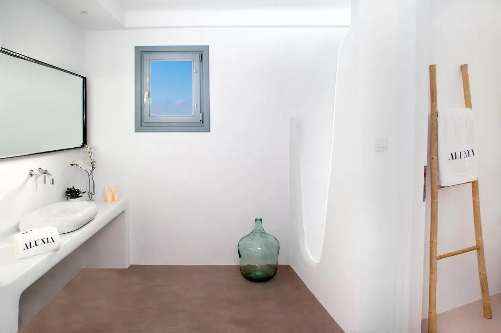 Room, Alunia Incognito Suites, Santorini