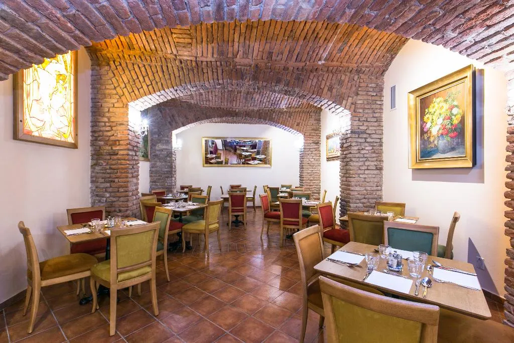 Restaurant, Hotel Caruso Old Town Prague, Prague