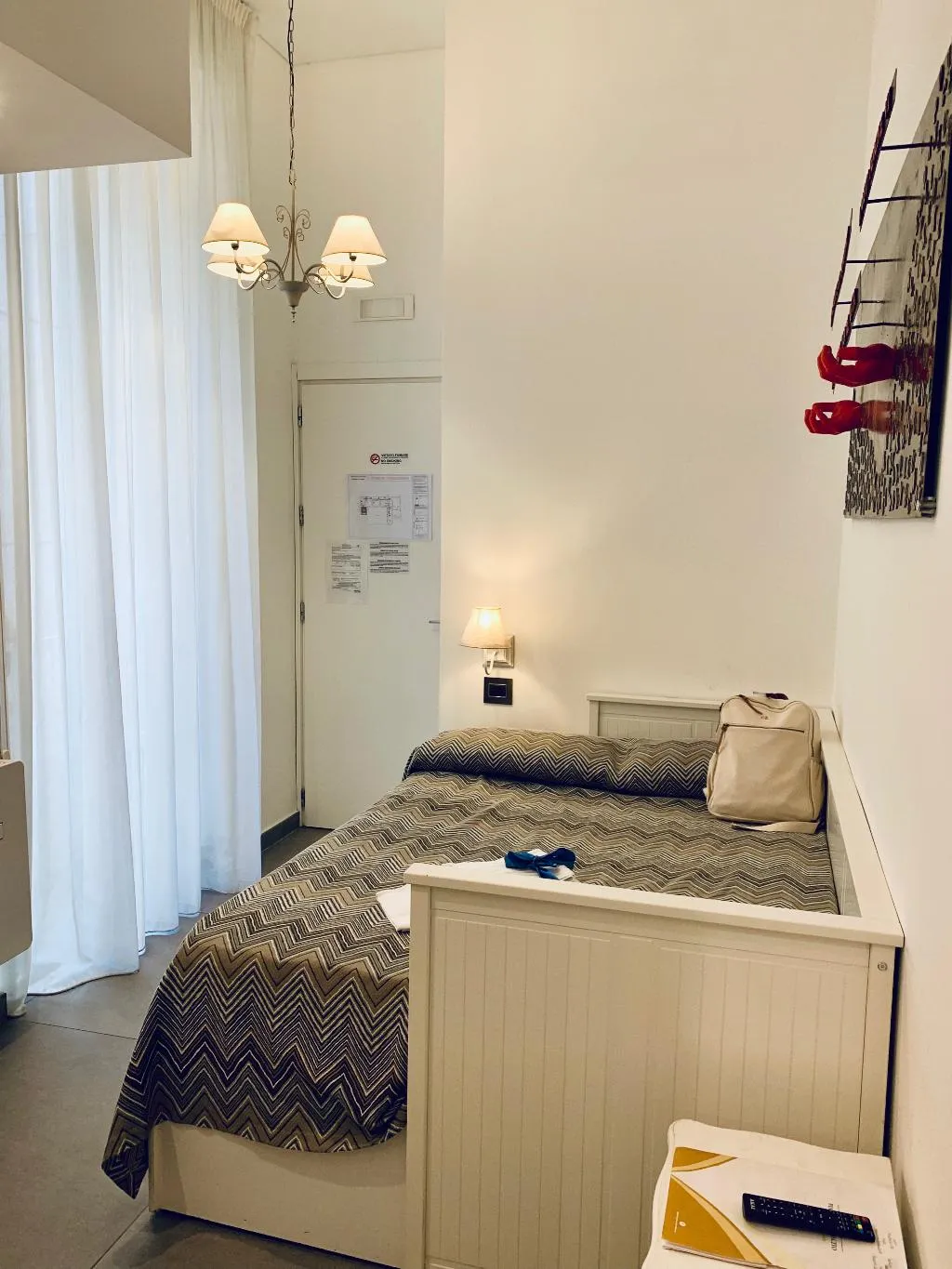 SINGLE STANDARD Room, Relais Piazza del Plebiscito, Naples