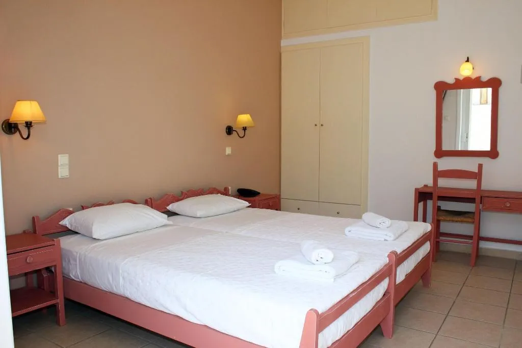 Room, Ikaros Art Hotel, Crete