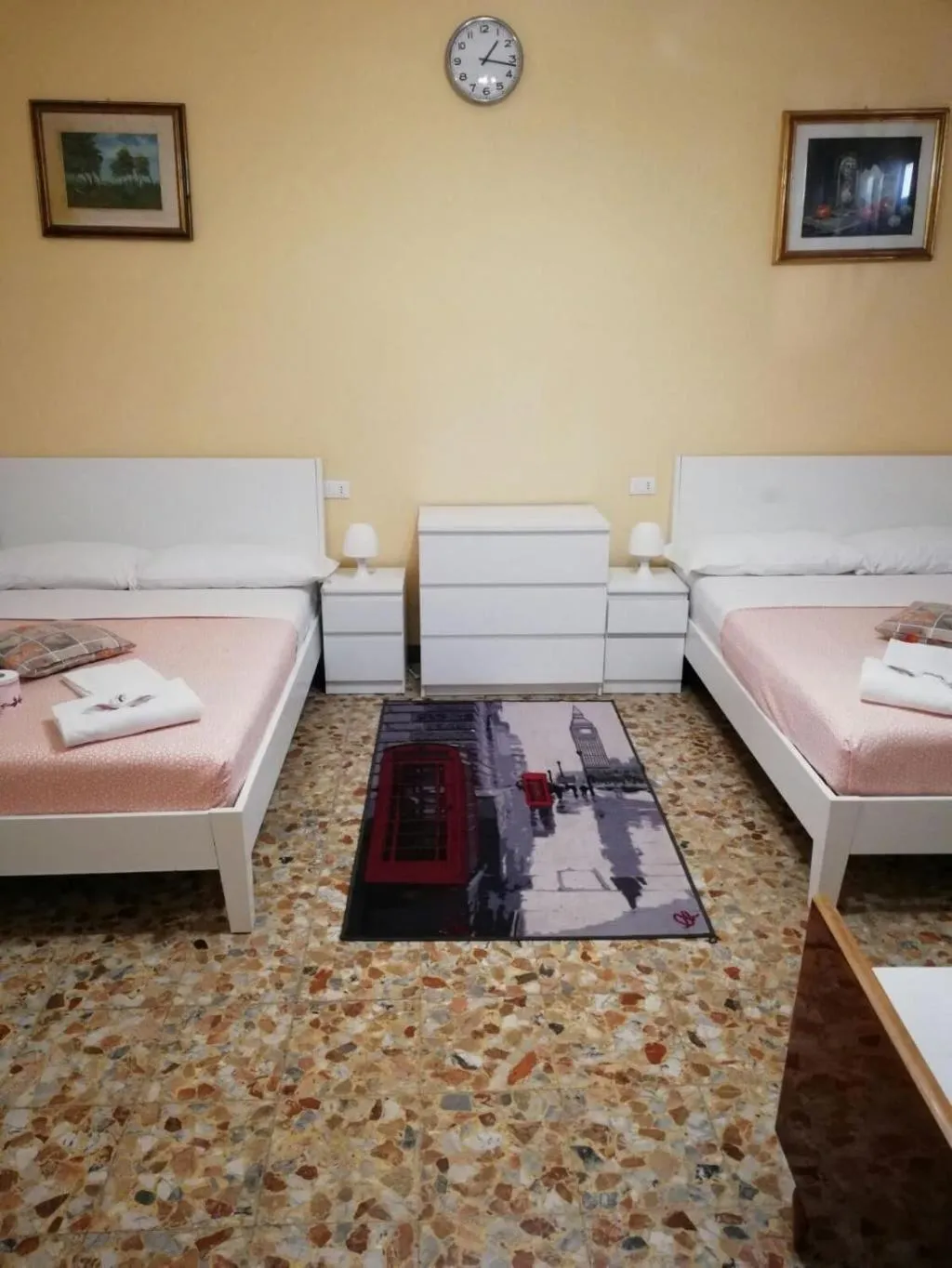 Room, Dream Holidays, Venice