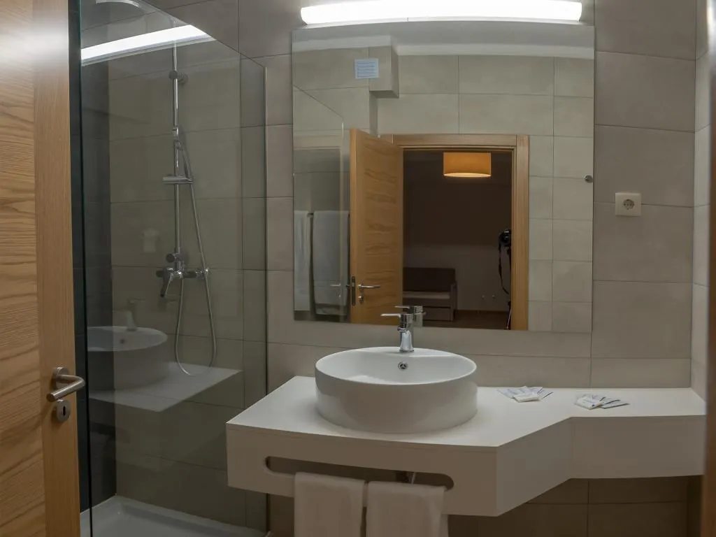 APARTMENT TWO BEDROOMS Room, Flor Da Rocha, Algarve