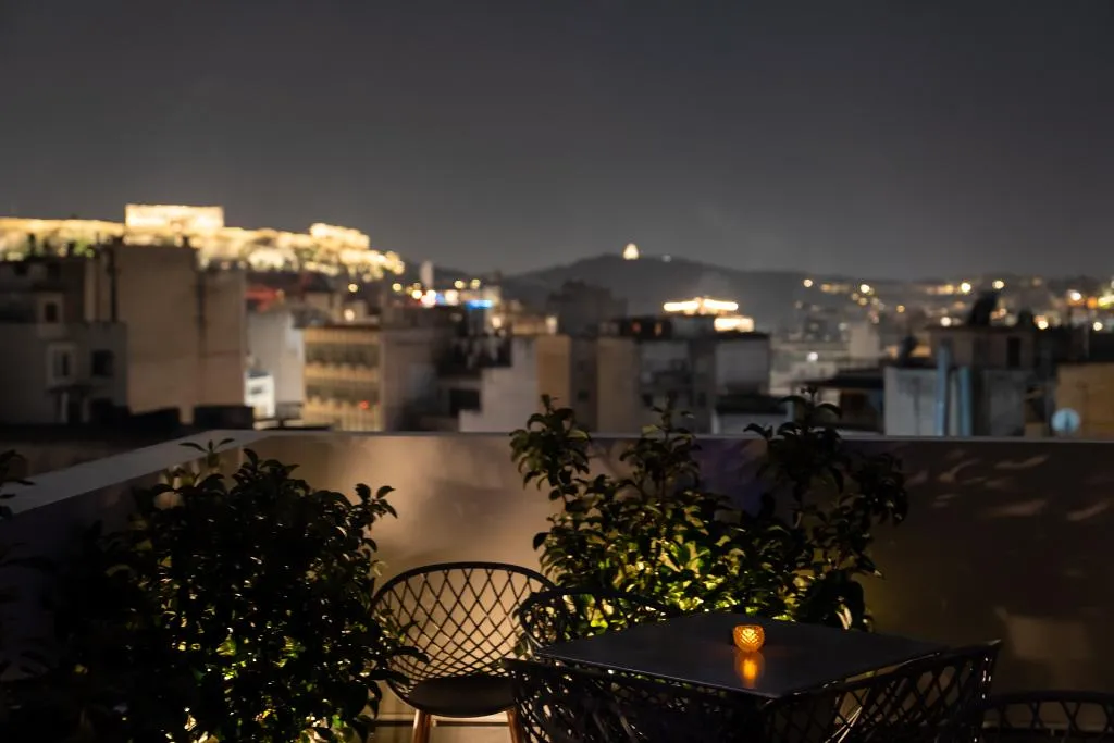 Bar, Dunlin Hotel, Athens