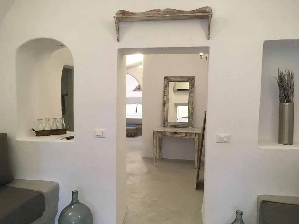 Room, Theodora Suites - Adults Only, Santorini