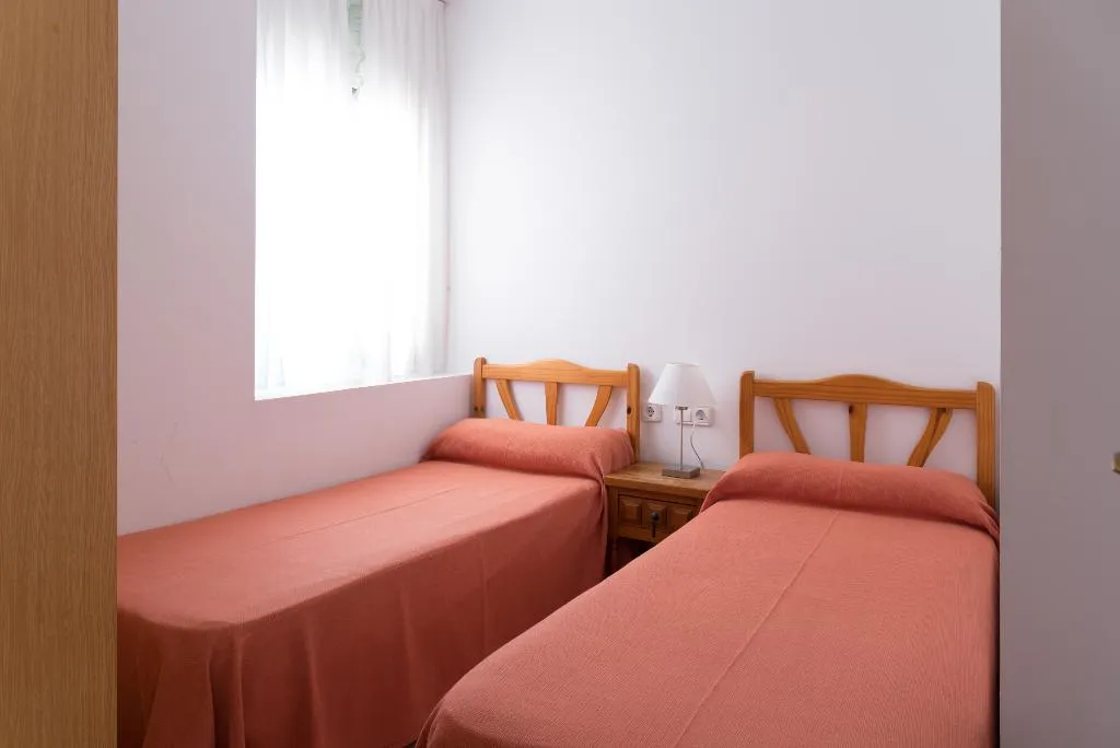 APARTMENT TWO BEDROOMS Room, Apartamentos Gemelos 23-Beninter, Costa Blanca