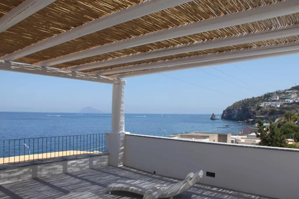 Terrace, Cutimare, Catania