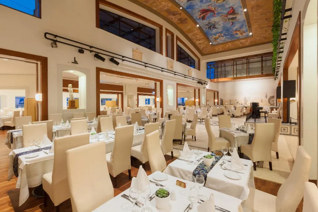 Restaurant, St Raphael Resort, Cyprus