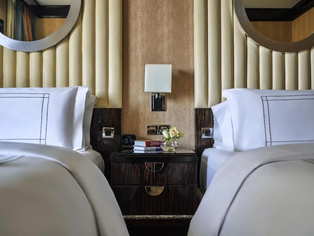 Double or Twin STANDARD Room, Fairmont Nile City, Cairo