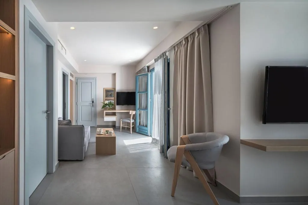 Room, Aeifos Boutique Hotel, Santorini